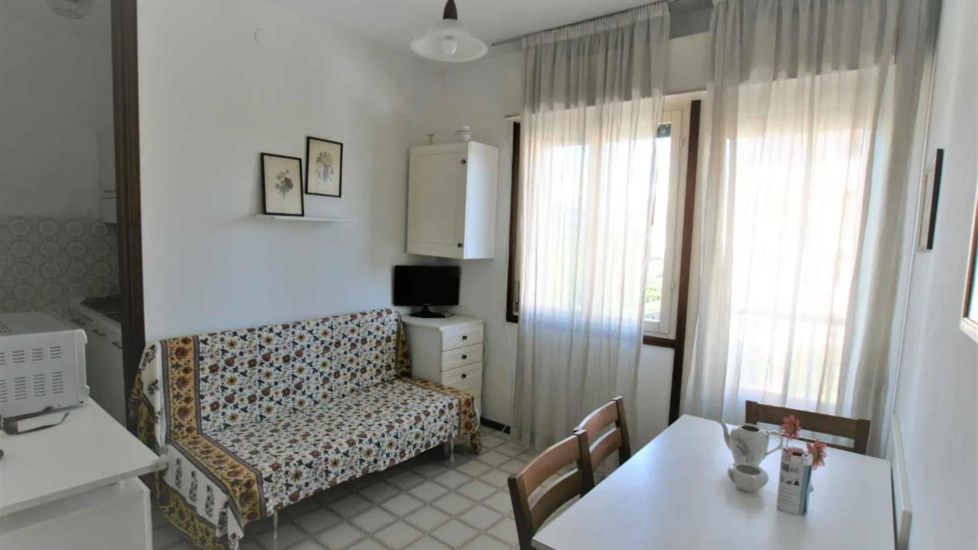 Apartment In Lido Di Jesolo 25174
